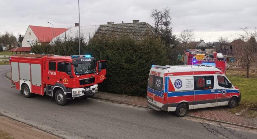 Dwie osoby poparzone. Będzie lądował śmigłowiec LPR (foto)