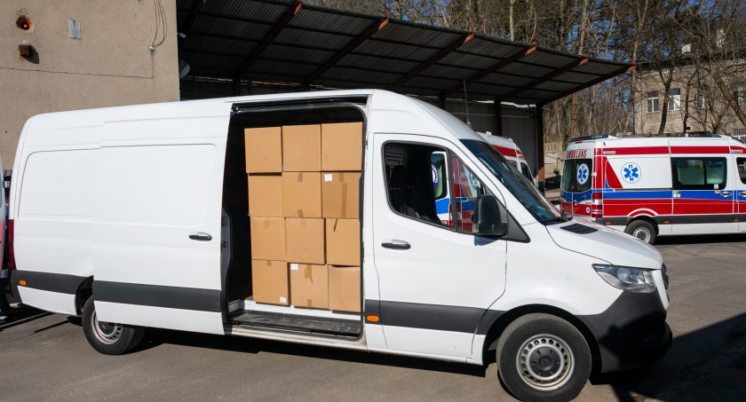 Kolejna pomoc medyczna dla Ukrainy. Opatrunki i wyposażenie trafi za wschodnią granicę