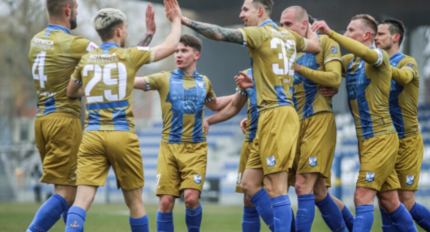 Udana inauguracja u siebie. Pewne zwycięstwo Kotwicy 