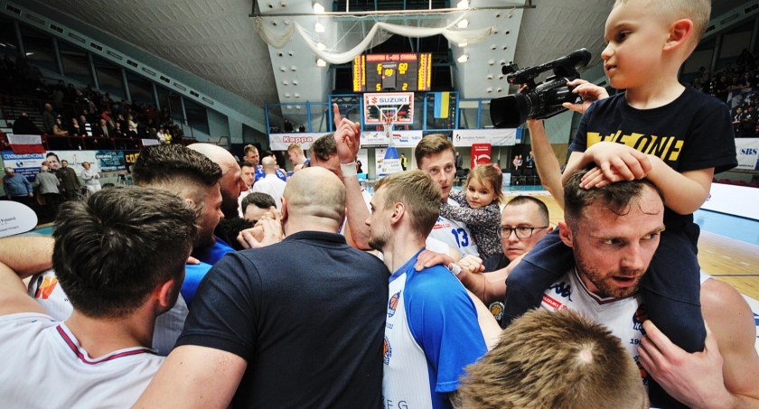 Pruszków zdobyty. Kotwica wysoko wygrywa ze Zniczem