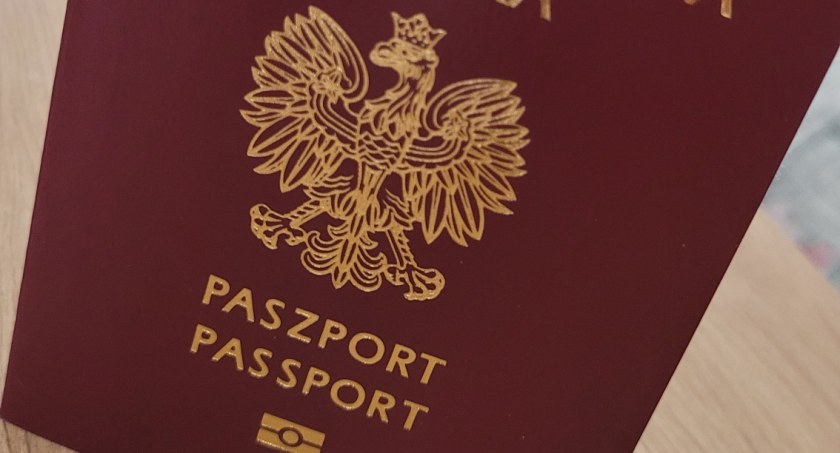 Paszporty – dwukrotnie wzrosła liczba składanych wniosków. Będzie biuro paszportowe w Kołobrzegu?