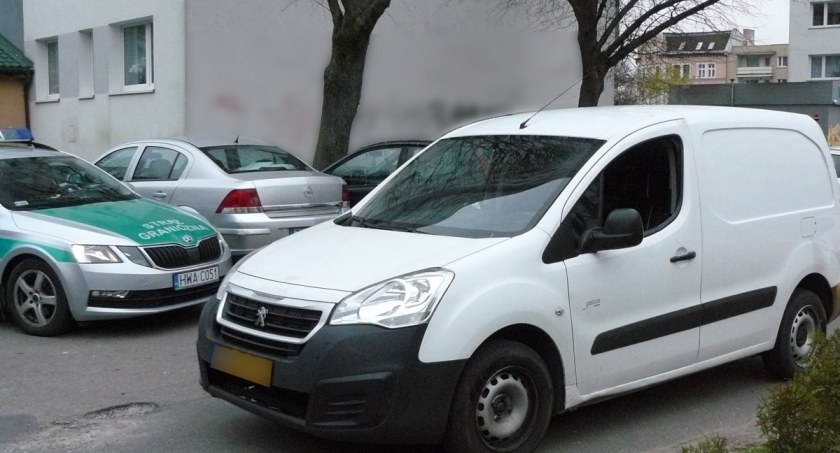 Odzyskali skradzionego peugeota