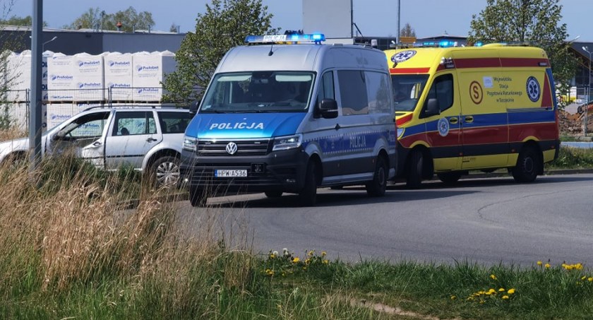 Wymusił pierwszeństwo wyjeżdżając z marketu (foto)