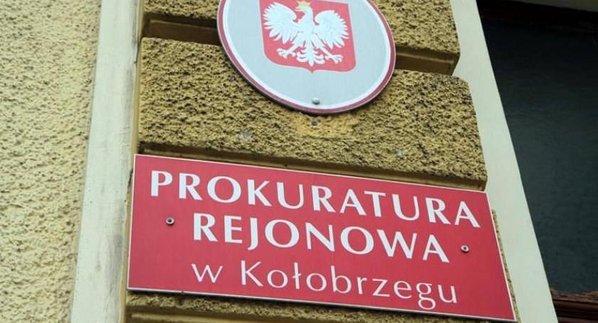 Zgwałcił babcię swojej partnerki. Policja ujęła sprawcę, grozi mu surowa kara