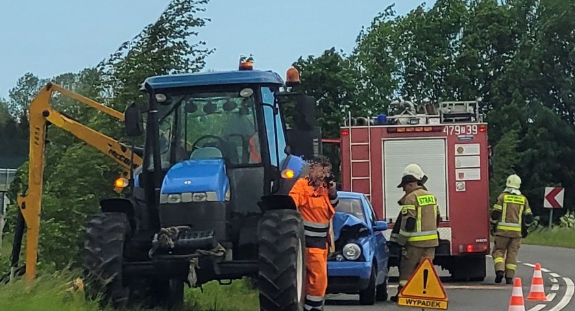 Uderzył w tył ciągnika