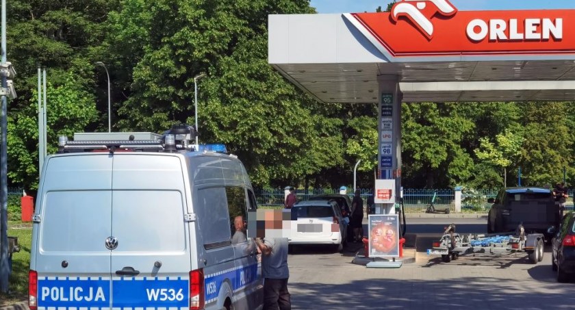 Tłumów nie było. Blokowanie Orlenu w Kołobrzegu symboliczne (foto, wideo)