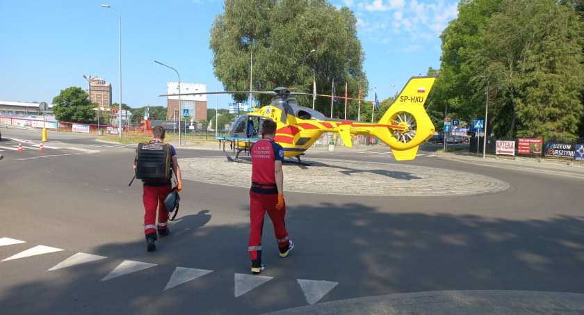 LPR lądował w dzielnicy portowej. Ratownicy reanimowali 70-latka