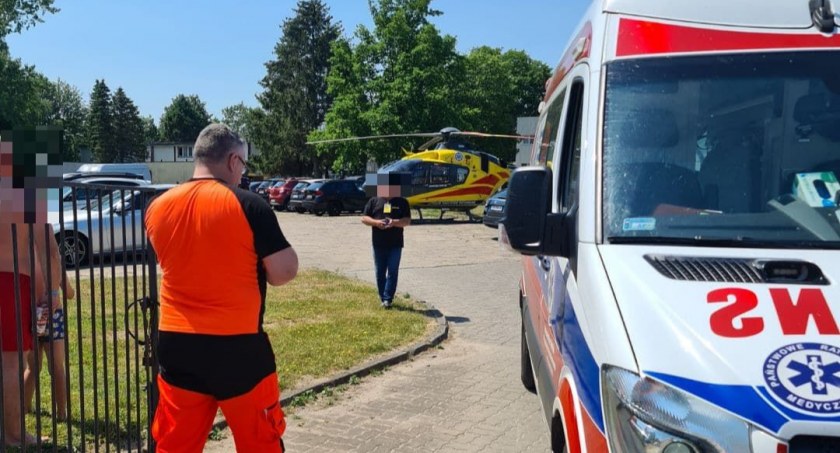 Śmigłowiec LPR przyleciał do 13-letniej dziewczynki (wideo)