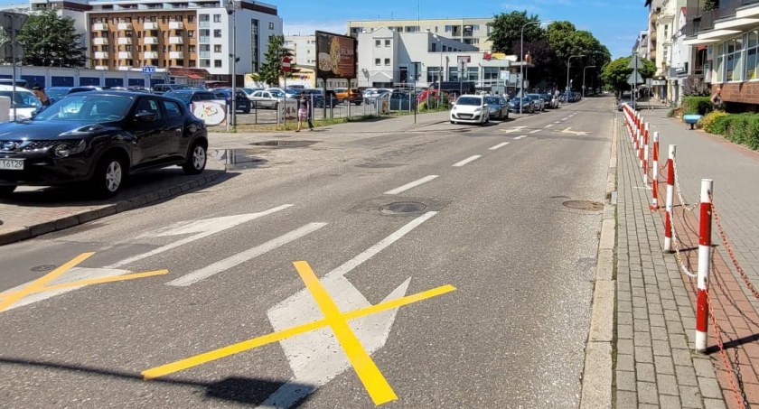 Spotkanie w sprawie przebudowy ul. Wojska Polskiego. Mieszkańcy postulują o więcej parkingów