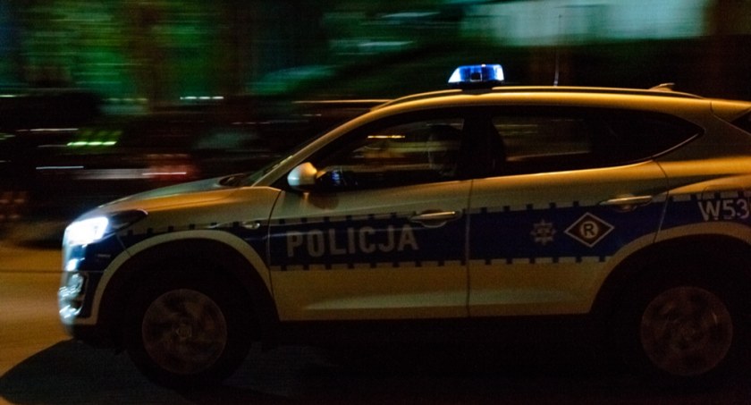 Podpalono cztery auta na Radzikowie. Policja szuka sprawców