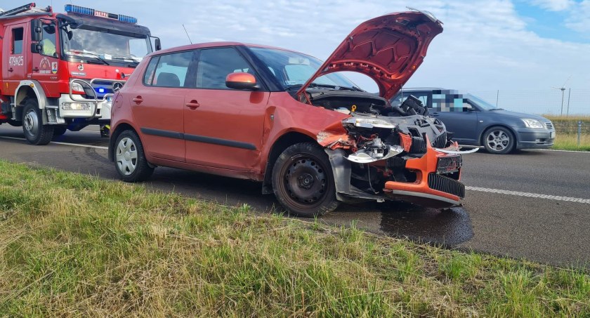 Skoda wjechała w bariery na S6