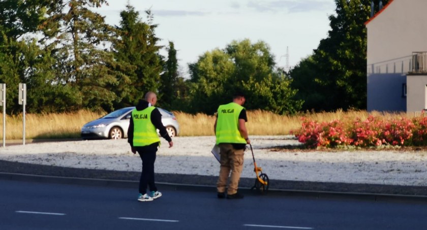 Kolejne zderzenie i wymuszenie pierwszeństwa na rondzie