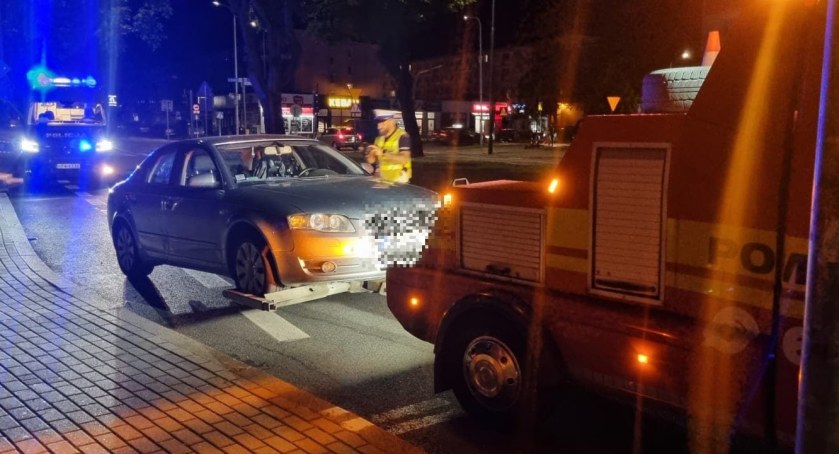 Pijany kierowca audi 