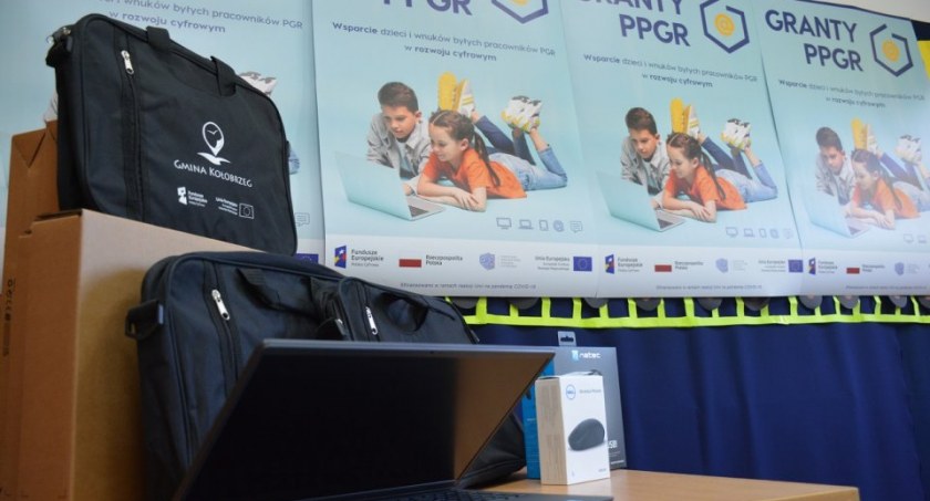 Aż 154 laptopy zostaną rozdane dzieciom w Gminie Kołobrzeg
