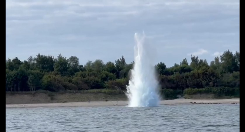 Kołobrzeg. Detonacja miny (video)