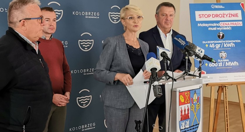 Miasto będzie dystrybuowało węgiel? „To przerzucanie na samorządy zadania, którego nie da się dobrze zrealizować” (wideo)