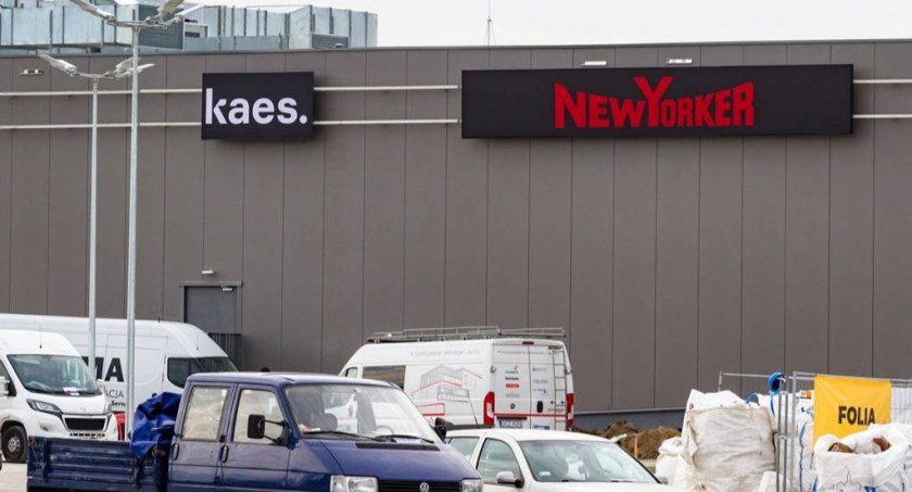 New Yorker w Kołobrzegu. Otwarcie Galerii Karuzela
