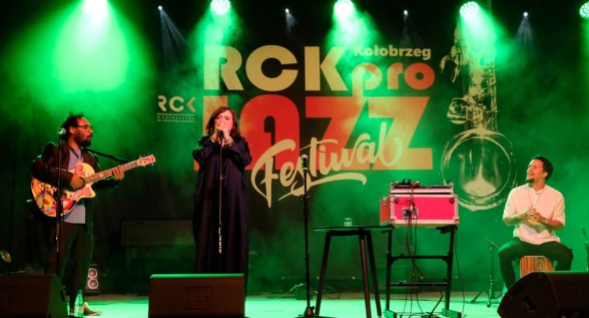Kulturalny listopad z RCK (program imprez)