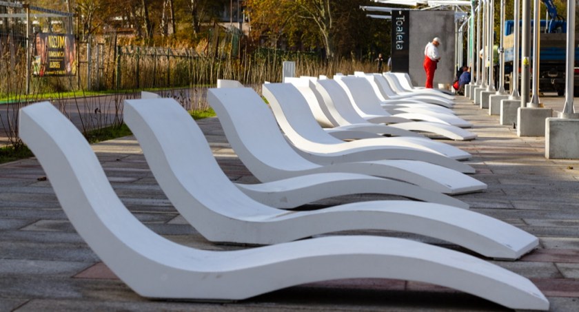 Kołobrzeska promenada. Prace dobiegają końca (foto)