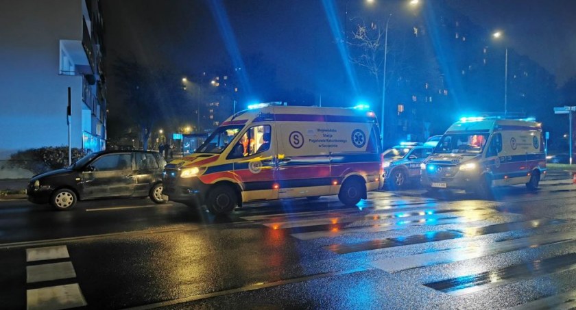 Dwie nastolatki potrącone na pasach. Spore utrudnienia na Osiedlu Lęborskim (foto)