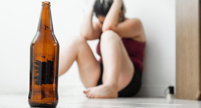 Leczenie wszywką alkoholową esperal Warszawa