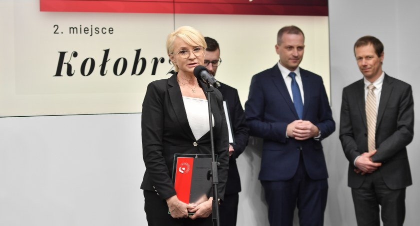 Kołobrzeg to 
