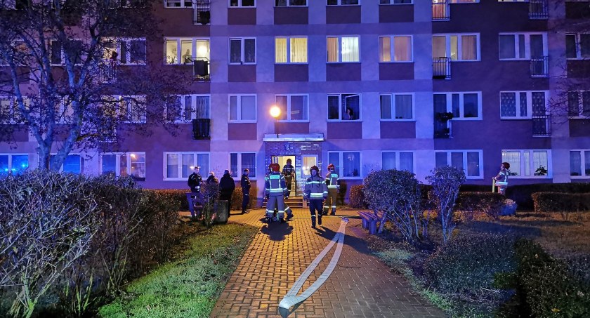 Wezwanie do pożaru przy Grochowskiej. Spaliła się... kolacja
