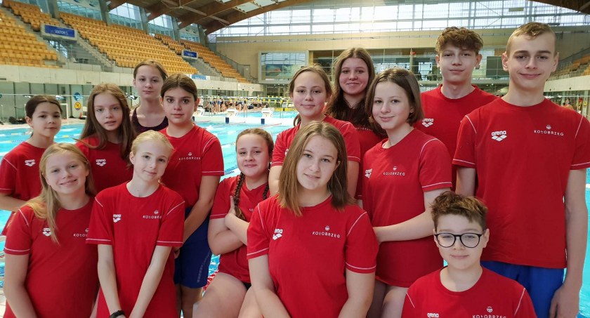 Kołobrzescy pływacy z medalami  na zachodniopomorskich  mistrzostwach  