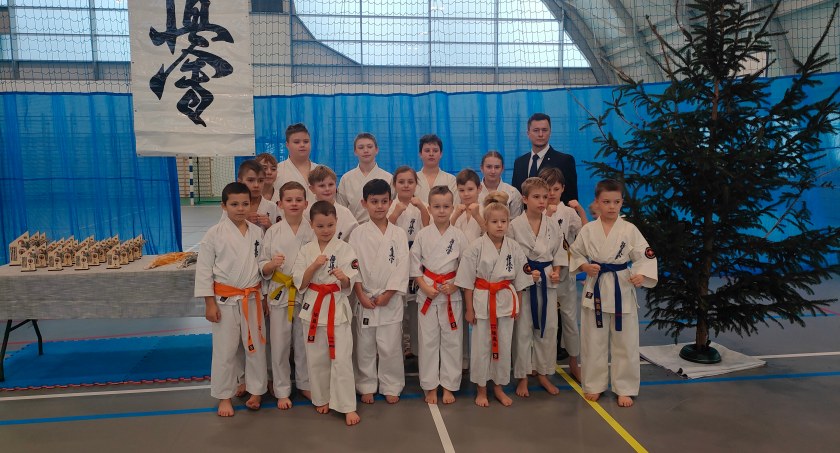 Mikołajkowy turniej karate