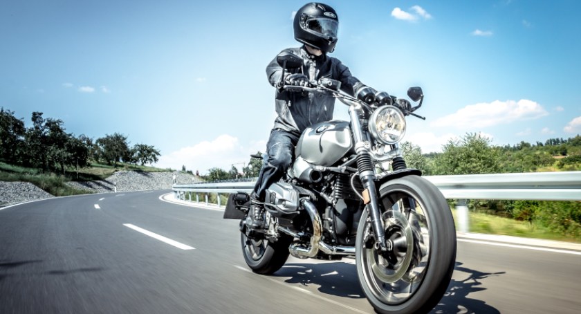 Jak wybrać pierwszy kask i kurtkę na motocykl?