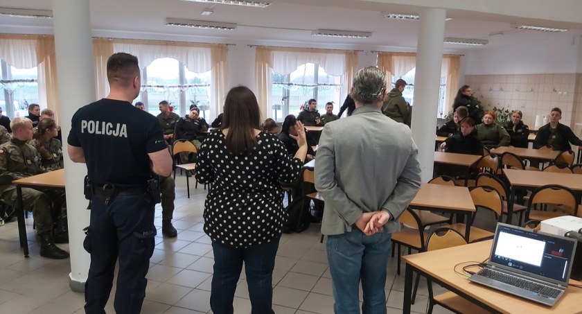 Edukowali w zakresie przestępstw handlu ludźmi