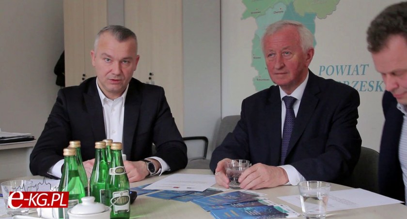 Liberadzki o unijnych środkach dla Polski. „Dla Lewicy wybór jest jasny” (wideo)