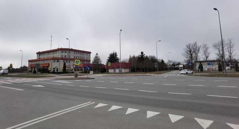 Sygnalizacja świetlna przy Żurawiej? Zobacz propozycje zmian w ruchu