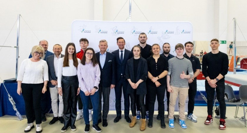Stypendia Marszałka dla sportowych nadziei olimpijskich. Wśród nich łucznik z Kołobrzegu