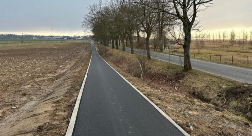 Nowa droga i ścieżka rowerowa