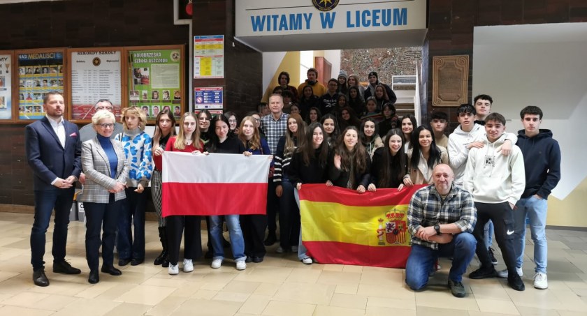 Młodzież z Hiszpanii z wizytą w Kołobrzegu