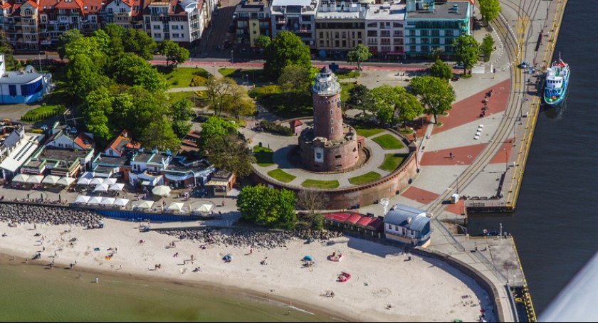 Dzierżawa plaży pod działalność gastronomiczną - konkurs ofert
