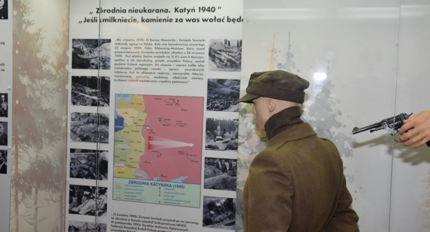Nowa wystawa w kołobrzeskim muzeum. Zbrodnia nie ukarana. Katyń 1940