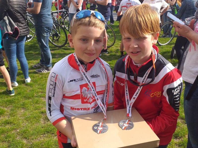 Udany start kolarzy KTC