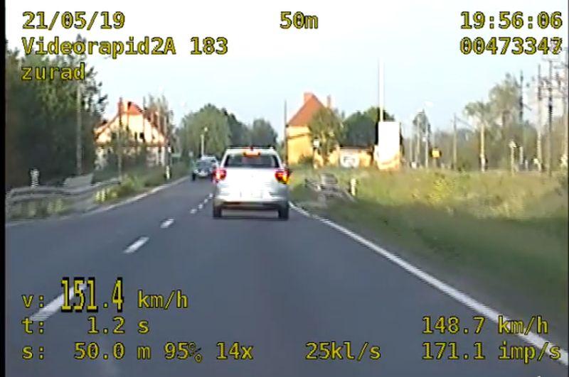 151 km/h w terenie zabudowanym