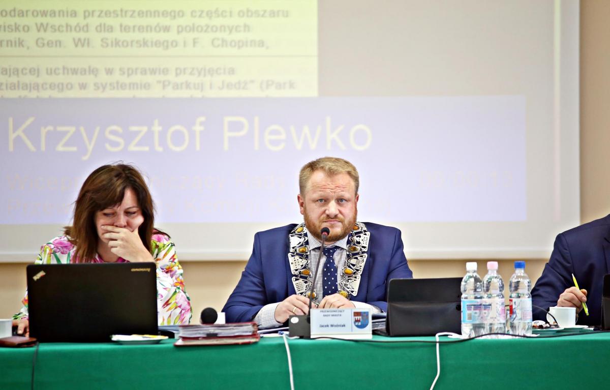 Woźniak chce tańszego paliwa. Na Kartę Mieszkańca