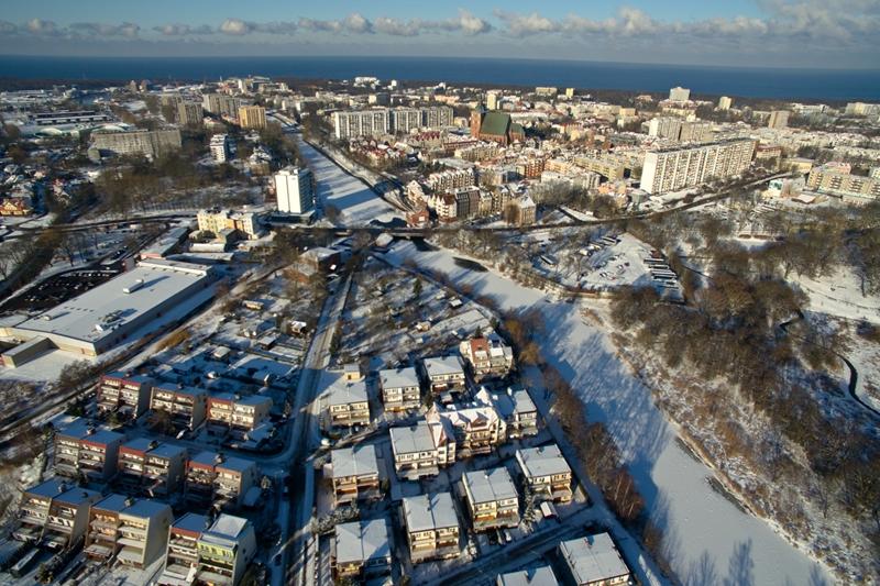 Zimowy Kołobrzeg widziany z góry (Foto, video)