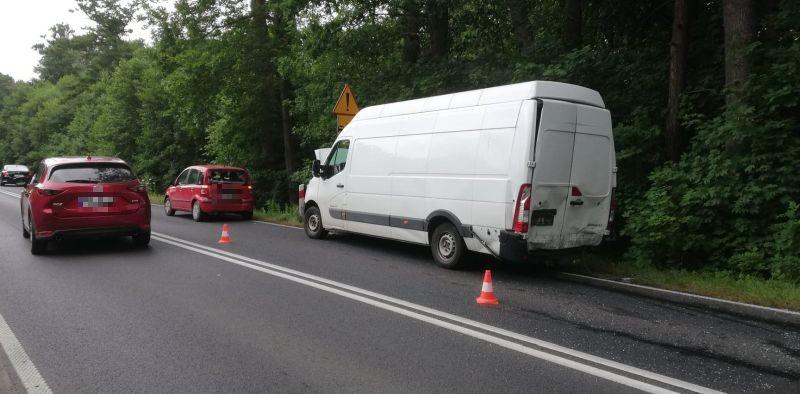 Zderzenie trzech samochodów