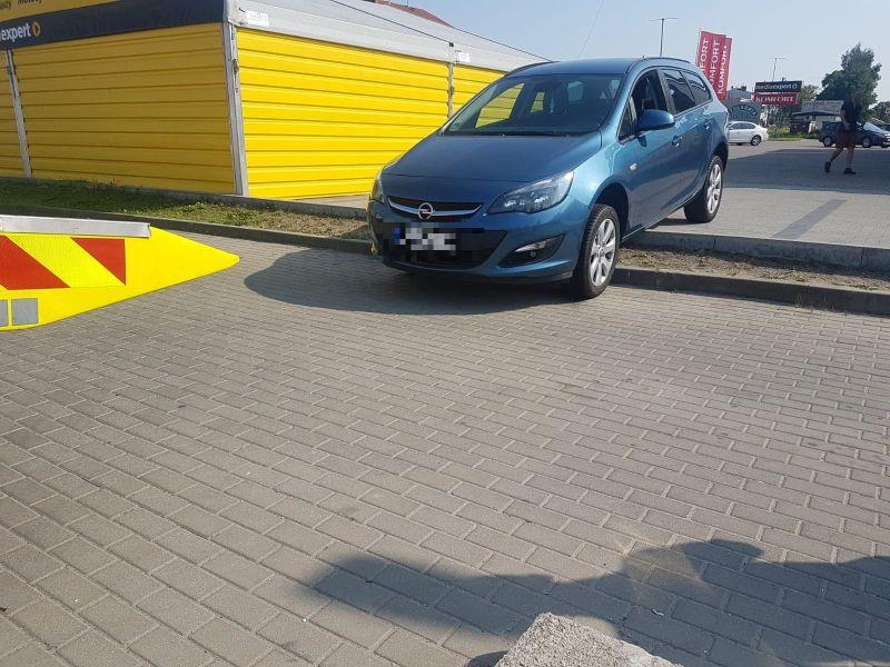 Chciał wjechać na myjnię, niestety to był koniec jazdy 