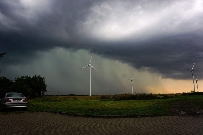 W ciągu 2 godzin 40 litrów wody. Takiej burzy nie było w Kołobrzegu od kilku lat