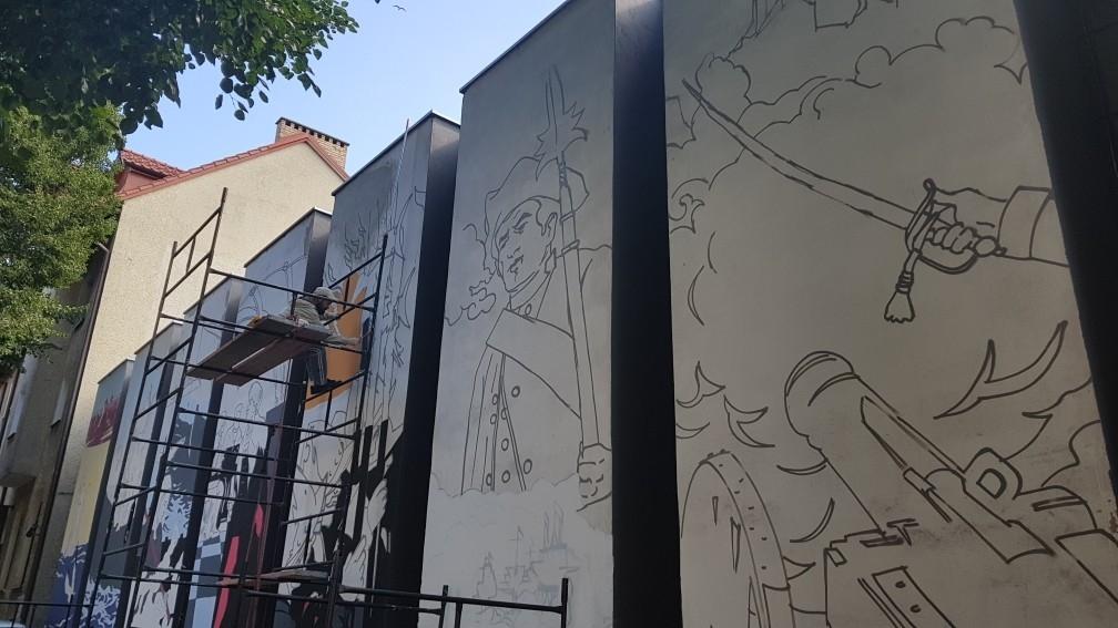 Mural na ścianie Muzeum Oręża Polskiego