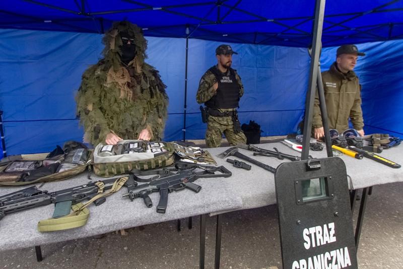Mogli poznać od środka pracę pograniczników (Foto, video)