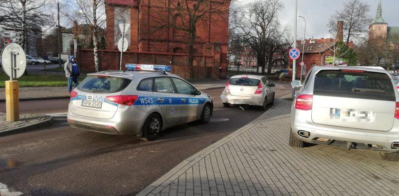 Kolizja radiowozu jadącego do innego zgłoszenia