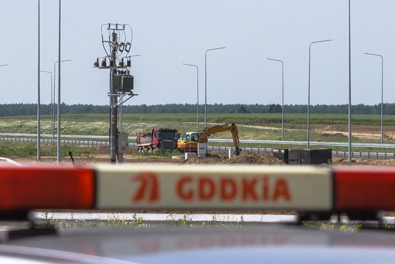 GDDKiA podpisała umowy na całoroczne, kompleksowe utrzymanie drogi
