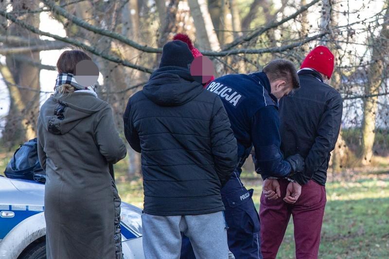 Ukradł biżuterię. Został zatrzymany chwilę po kradzieży